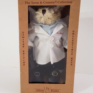 The Town & Country Collection Alton Blake Dr. Bear